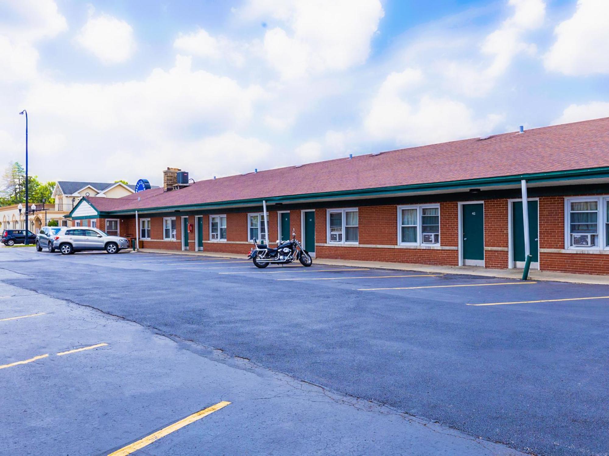 Manor Motel By Oyo Near Oak Brook Chicago Westchester Hillside Eksteriør billede